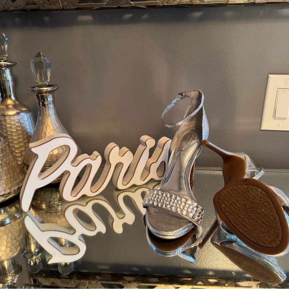 Gianni Bini Platinum Collection 🩶 - Picture 9 of 13